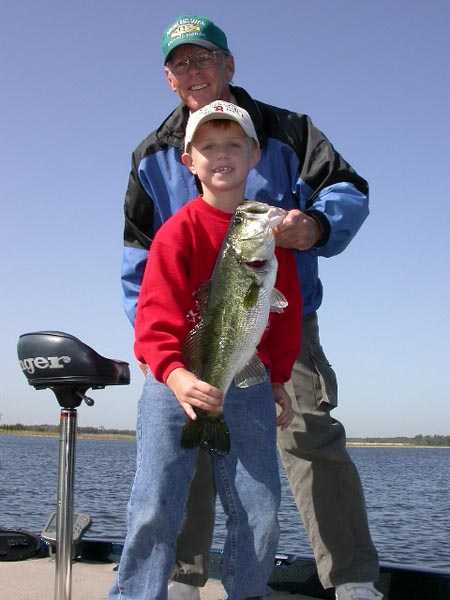 Duck Harbor Pond has great fishing for large mouth bass, small mouth bass, crapper, trout and more